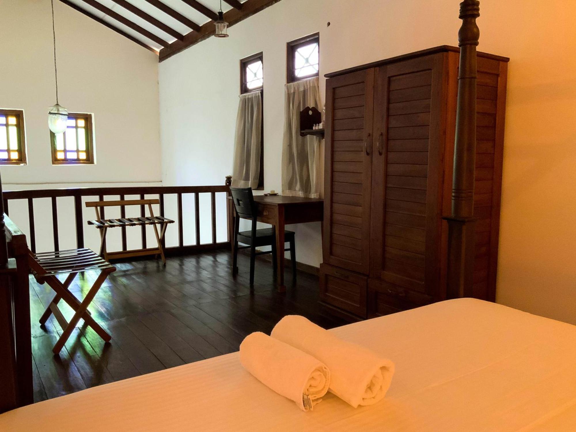 آهانغاما Headman House Antique Villa - A Seaside Royal Stay المظهر الخارجي الصورة