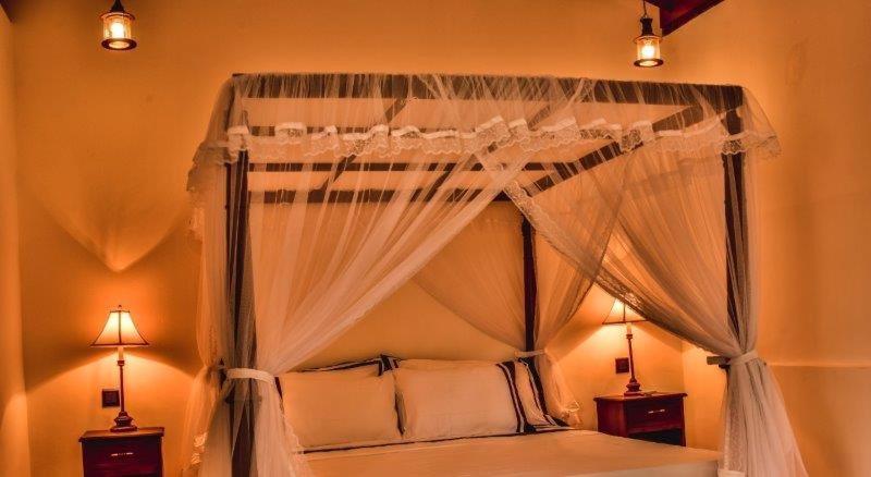 آهانغاما Headman House Antique Villa - A Seaside Royal Stay المظهر الخارجي الصورة