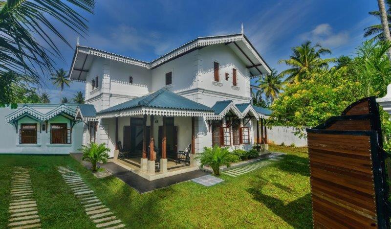 آهانغاما Headman House Antique Villa - A Seaside Royal Stay المظهر الخارجي الصورة